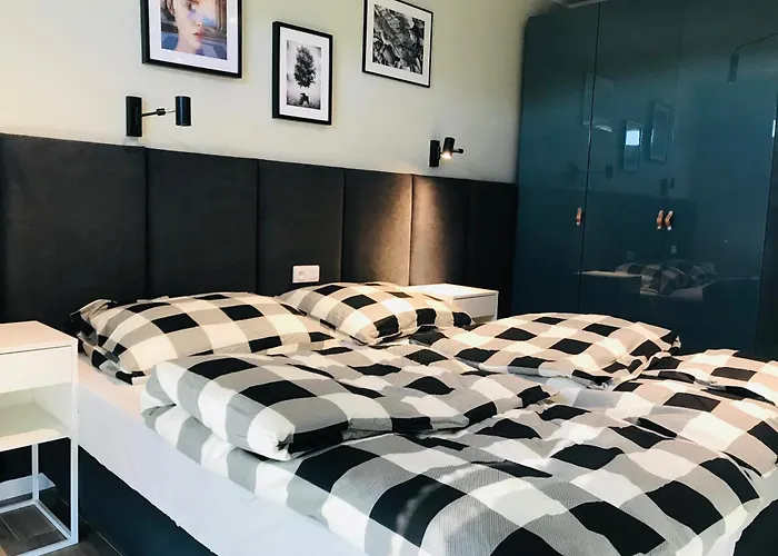 公寓 Martikal 1 波兹南